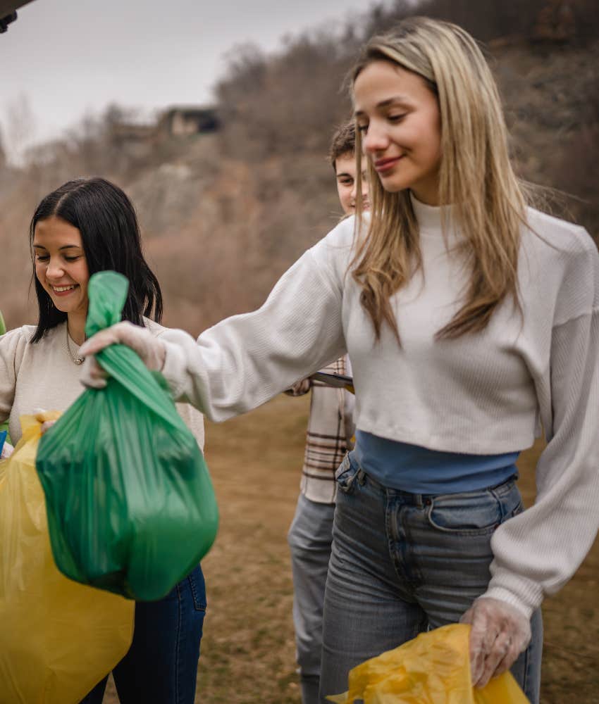 Volunteers clean up as small gesture of kindness