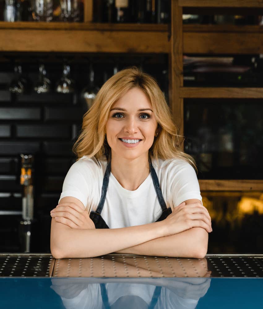 Bartender Who Depends On Tips For A Living Says She's Done Tipping For Everything