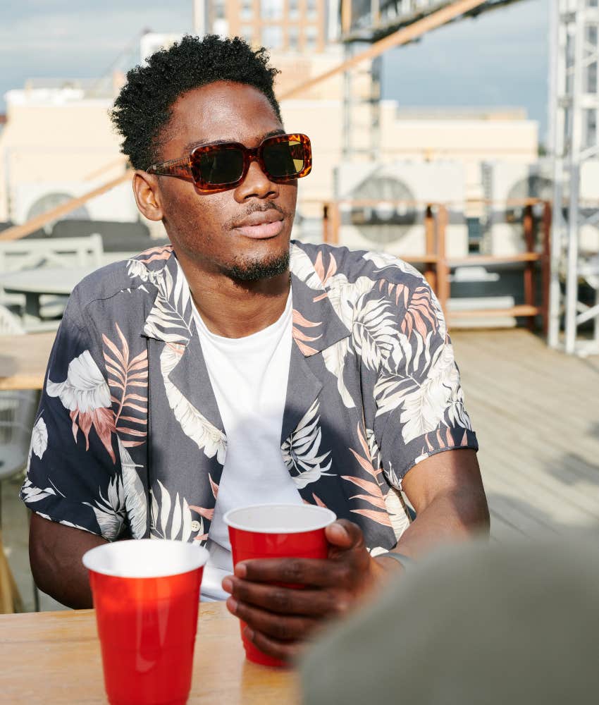 gen z man quit alcohol not cool anymore